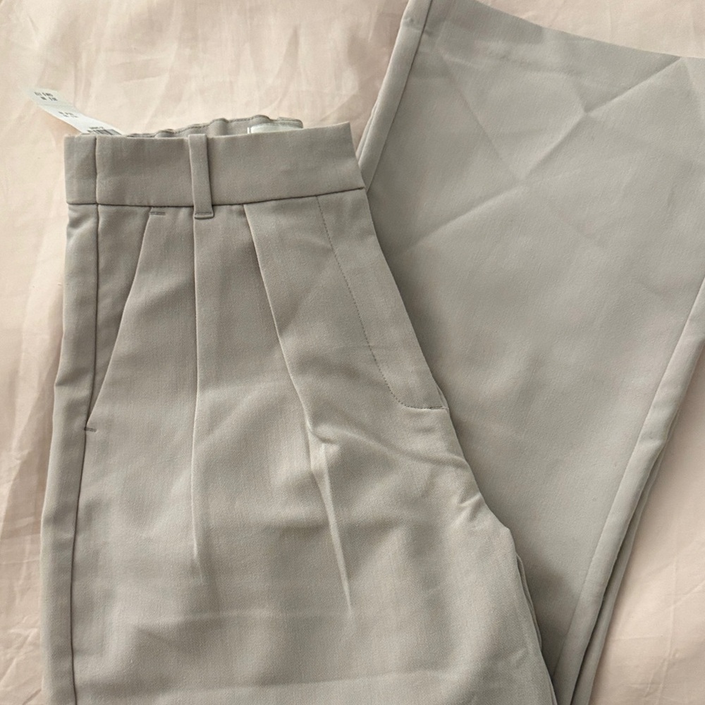 Abercrombie & Fitch Curve Love SHORT Cream Trousers